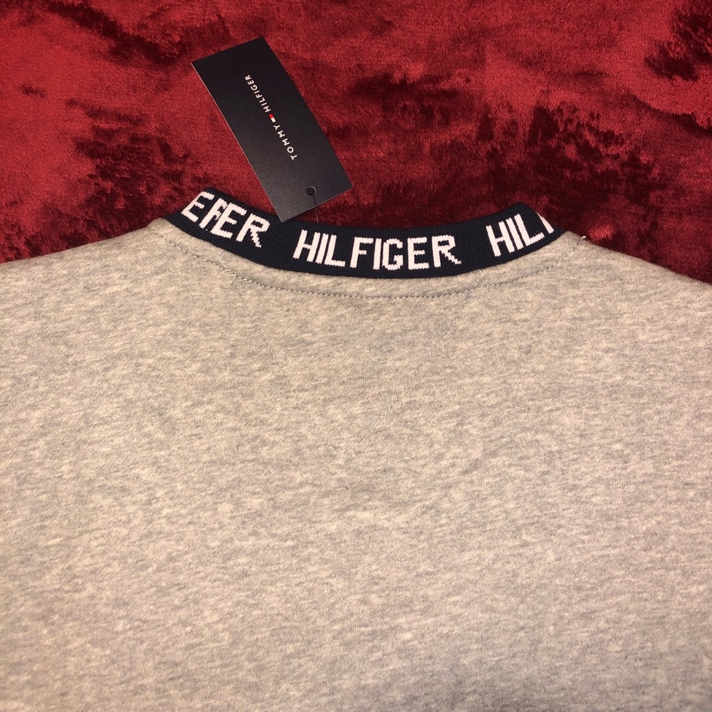 Tommy Hilfiger Sweater - Picture 7 of 8